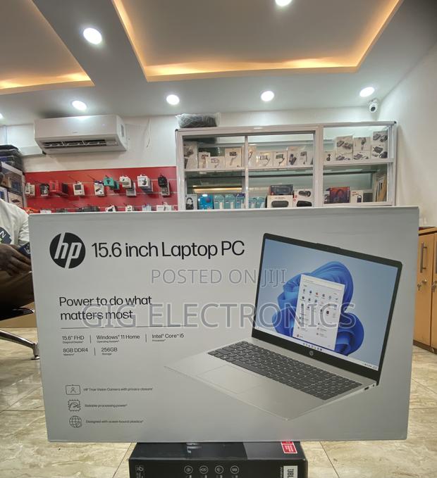 New Laptop HP 15 8GB Intel Core I5 SSD 256GB · Photo 2