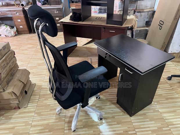 80CM Table With Drawers and Swivel Chair With Headrest · Photo 1