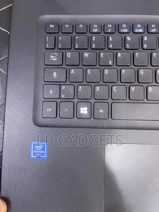 Laptop Acer Aspire E15 4GB Intel Pentium HDD 500GB · Photo 2