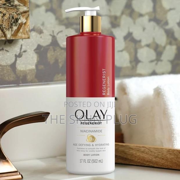 Olay Niacinamide Age Defying Body Lotion · Photo 1