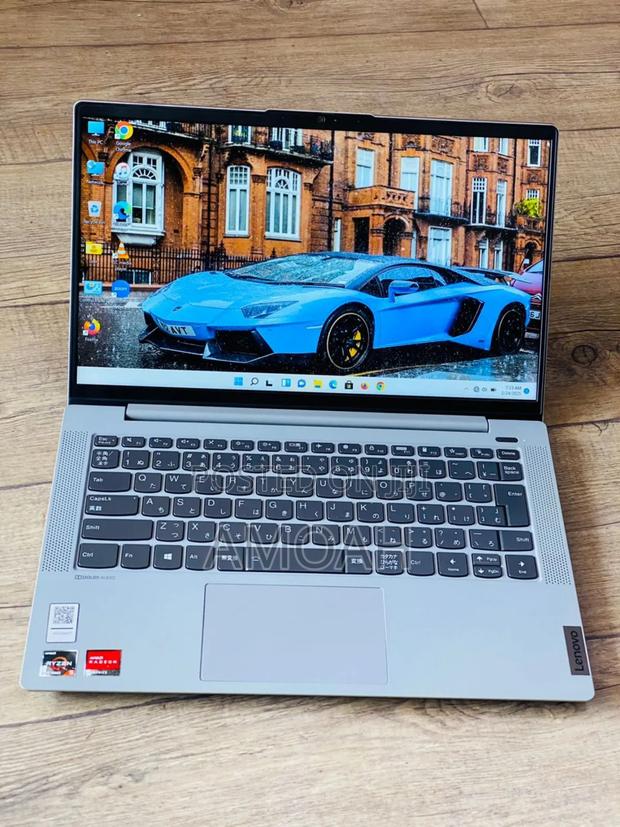 Laptop Lenovo IdeaPad 500S 8GB AMD Ryzen 5 SSD 256GB · Photo 3