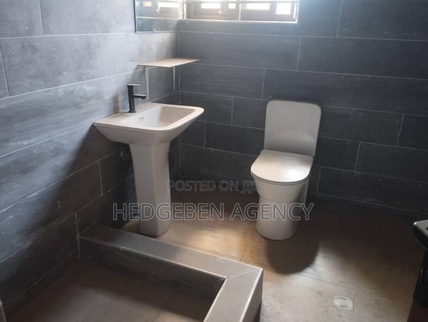 2bdrm Apartment in Adenta for rent · Photo 7