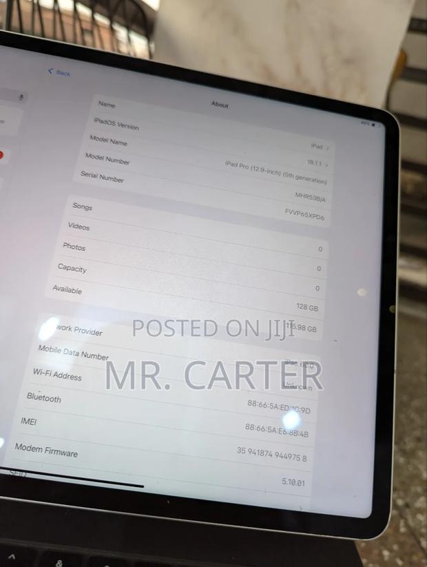 New Apple iPad Pro 12.9 (2021) 128 GB Gray · Photo 7