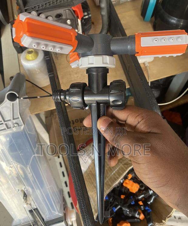 Plastic Sprinkler (3 Nozzle) · Photo 2
