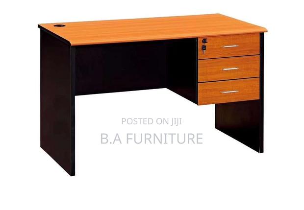 Office Desk · Photo 2