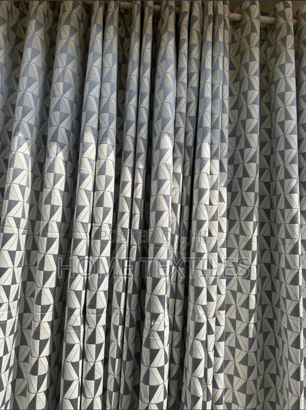 Black Out Curtains at Cool Price · Photo 1