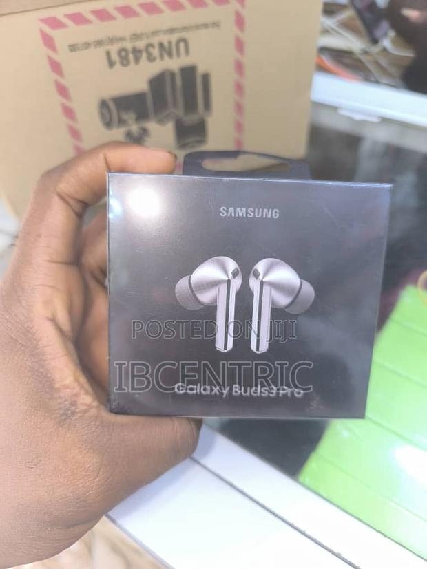 Galaxy Buds 3 Pro · Photo 1