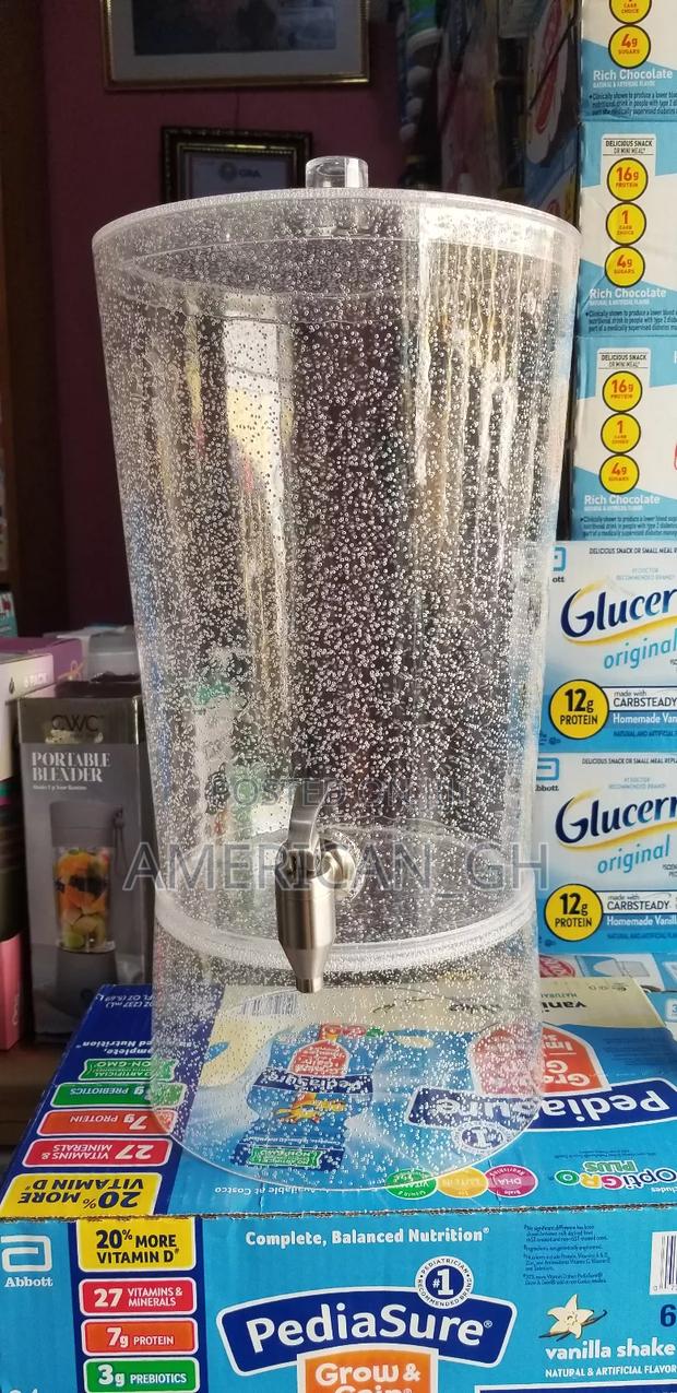 Acrylic Drink Dispenser 2.9 Gallons, 11liters · Photo 1