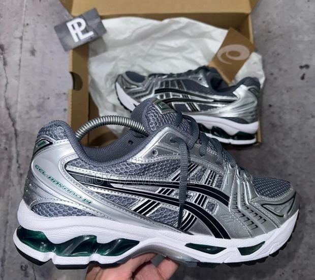 Asic Gt 2160 Sneakers · Photo 3