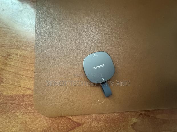 Magnetic Wireless Charger for Apple Watches. · Photo 6