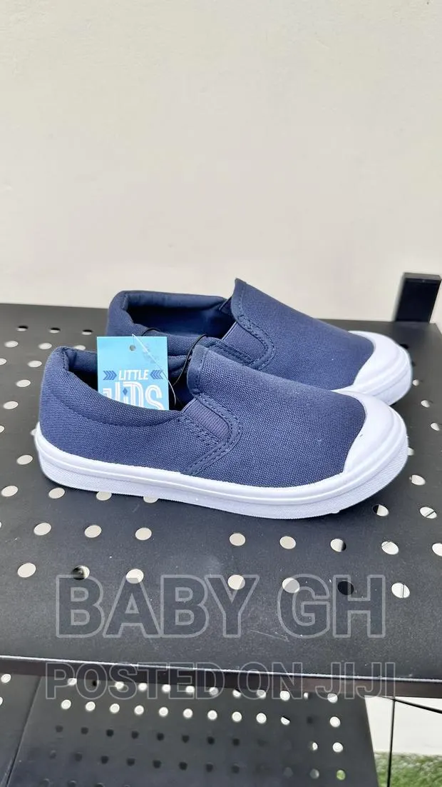 Blue Denim Unisex Sneakers · Photo 1