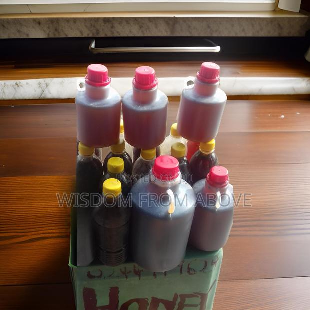 100% Natural Honey – Pure Bliss in Every Drop · Photo 1