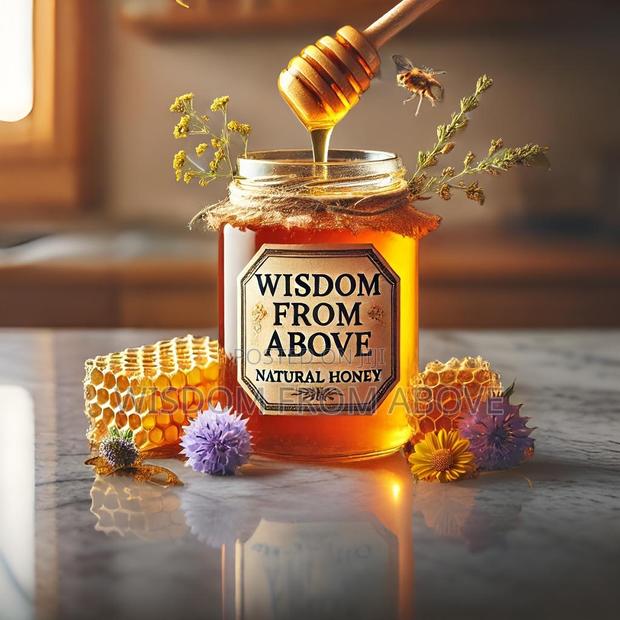 Pure Honey – Nature’S Liquid Gold · Photo 2