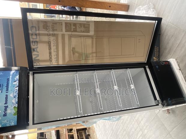 Nasco 298l Commercial Beverage Refrigerator With Led Lights · Photo 1
