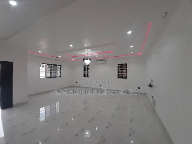 4bdrm Duplex in Oyarifa,Balancer, Accra Metropolitan for sale · Photo 8