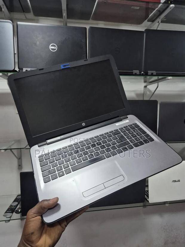 Laptop HP Pavilion 15 8GB Intel Core i7 SSD 256GB · Photo 2