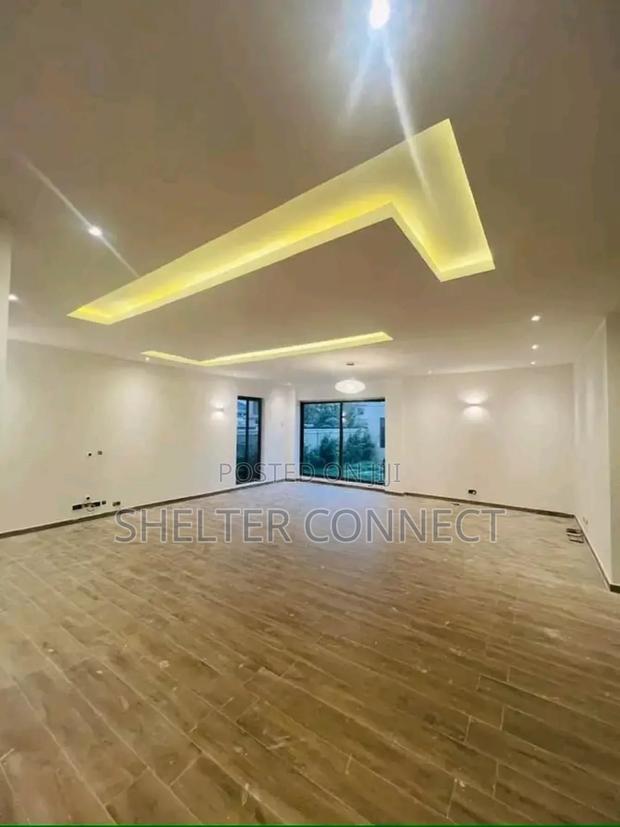 4bdrm Duplex in East Legon, West for sale · Photo 8