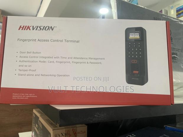 Hikvision Fingerprint Access Control Terminal · Photo 1