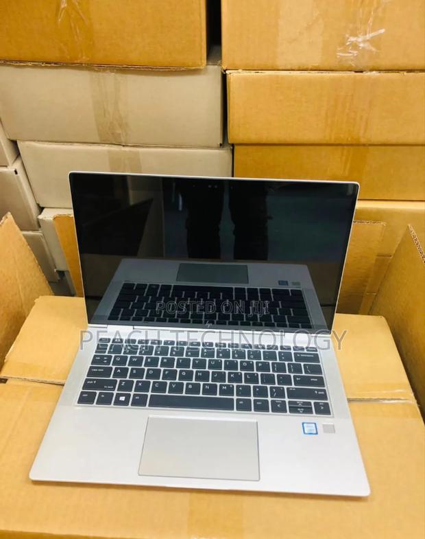 Laptop HP EliteBook 1030 8GB Intel Core I5 SSD 256GB · Photo 4