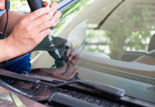 Repair Any Windscreen Crack - Total Glass Solution · Photo 2