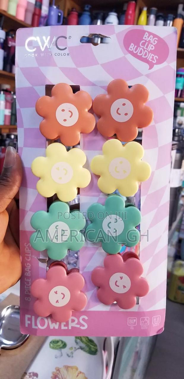 8 Pieces Magnetic Bag Clips · Photo 1
