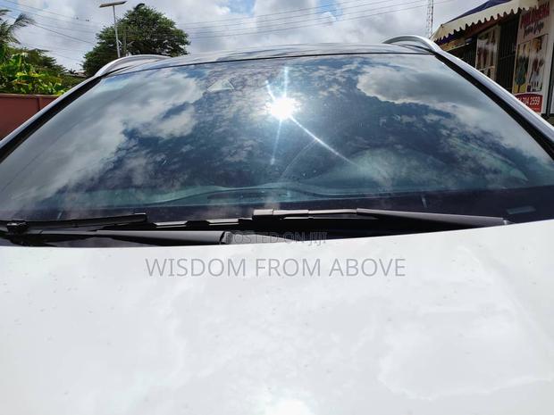 Premium Side Glass Tint – Style, Privacy · Photo 1