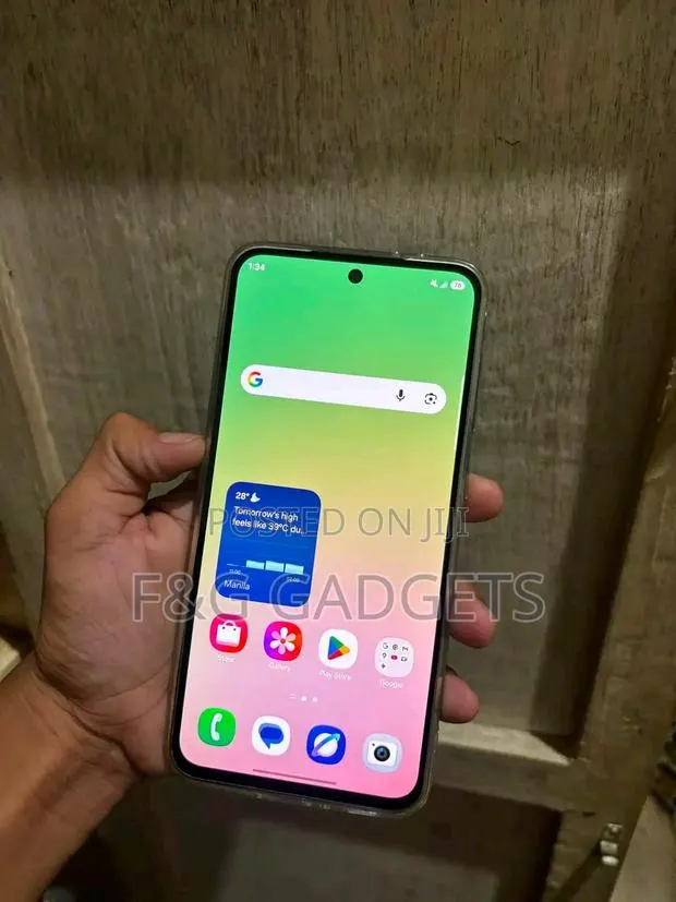 Samsung Galaxy A56 256 GB Silver · Photo 1