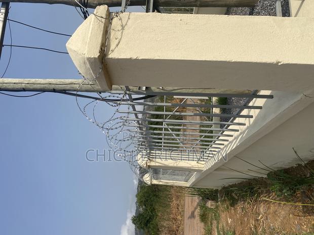 Razor Wire Installation Nation Wide · Photo 8