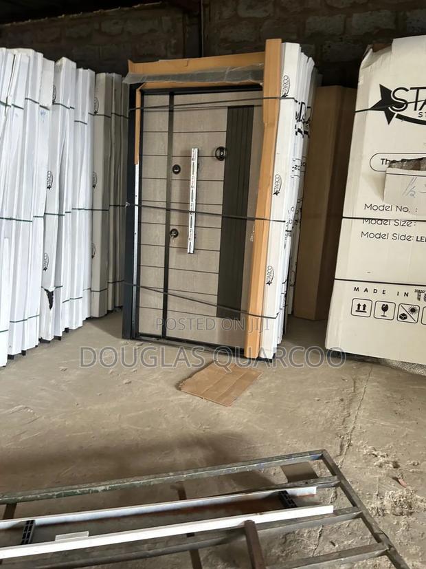 Bulletproof Door · Photo 4