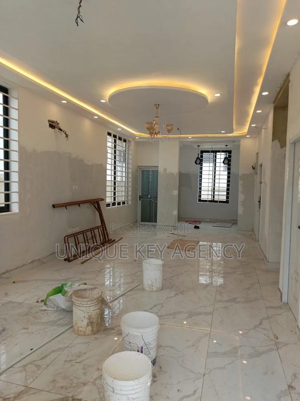 4bdrm Duplex in Unique Key Agency, Spintex for sale · Photo 6