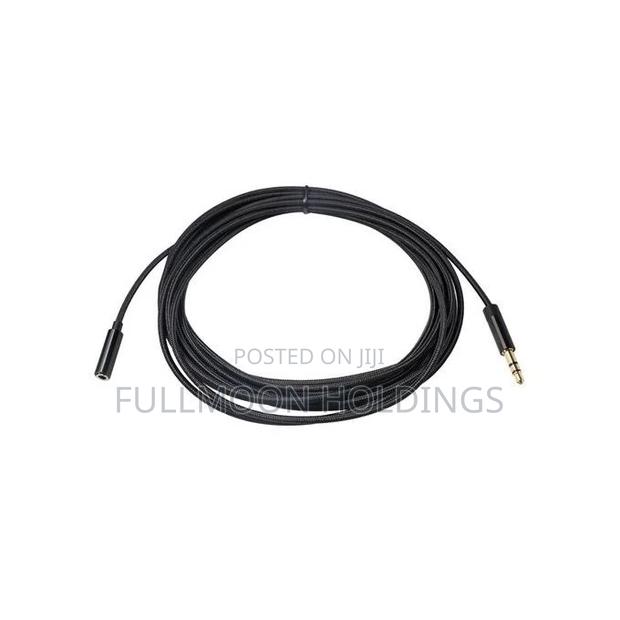 3.5mm Male to Female Audio Extension Cord for Phones Tablets · Photo 1