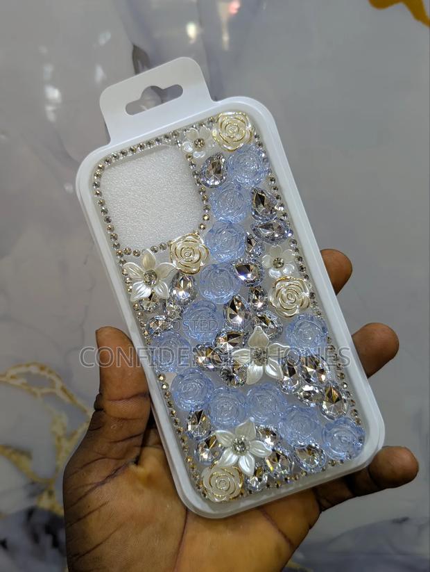 iPhone 16pro Max Case · Photo 3