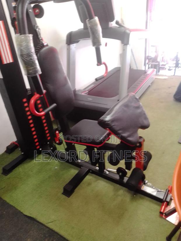 Single Home Gym · Photo 3