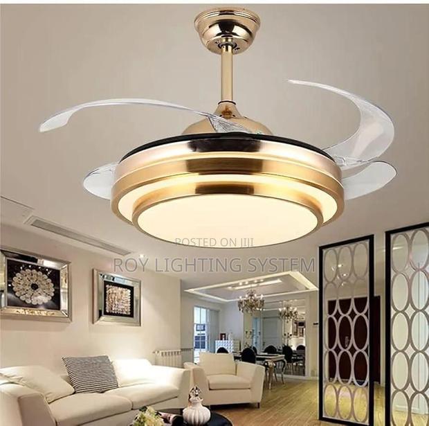 Classic Fanlight · Photo 1