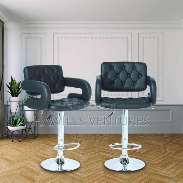 Kitchen Cafe Stools · Photo 1