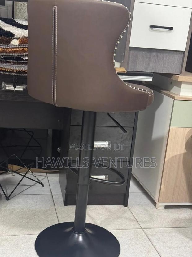 Luxury Barstool. · Photo 2
