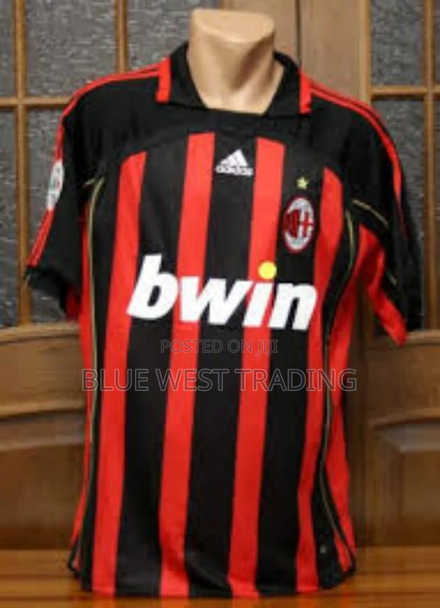 Ac Milan 2006/2007 Retro Jersey · Photo 3