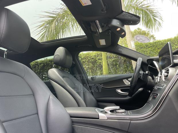 Mercedes-Benz C300 Luxury 4dr RWD Sedan (2.0L 4cyl 7A) 2015 Gray · Photo 7