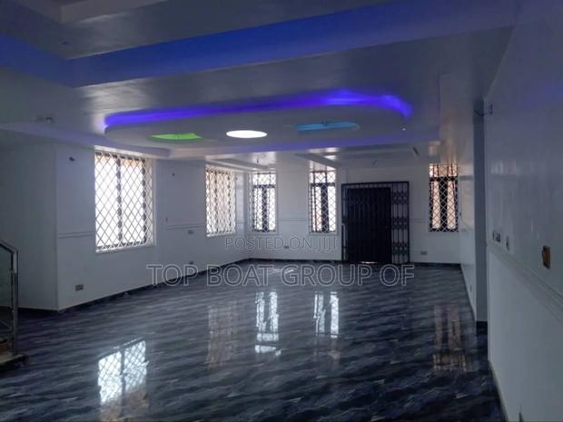 5bdrm House in Top-Boat Estate, Kumasi Metropolitan for sale · Photo 2