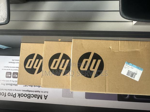 New Laptop HP 15 8GB AMD Ryzen 5 SSD 512GB · Photo 3