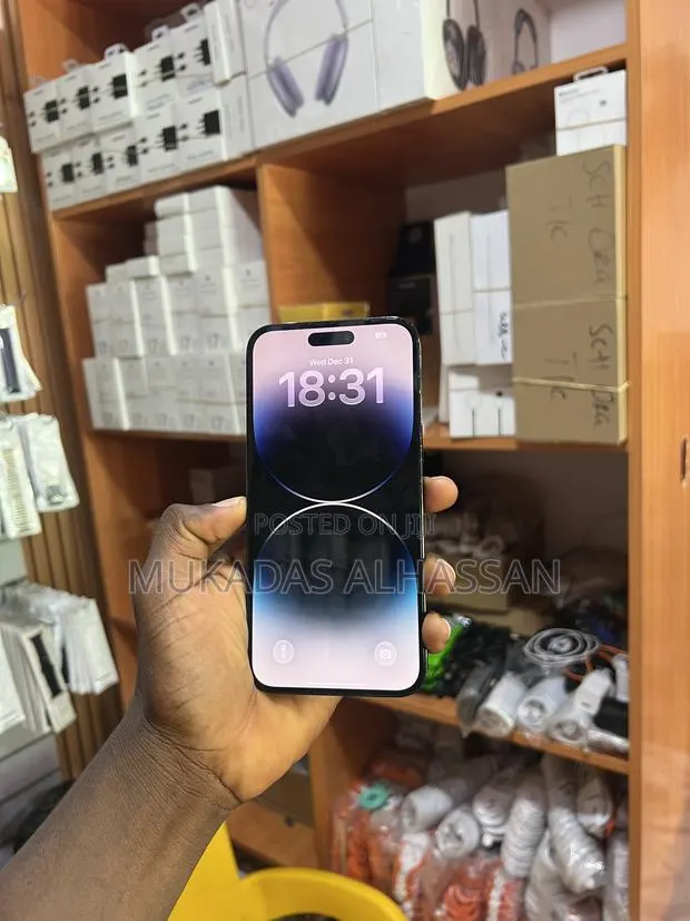 Apple iPhone 14 Pro Max 512 GB Black · Photo 1