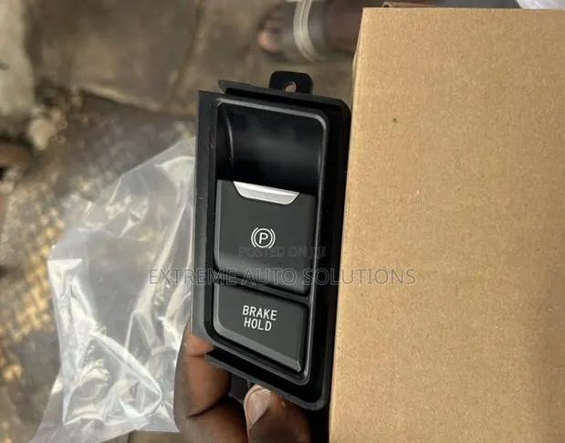 Electronic Hand Brake Button Parking Switch for Honda CR-V 2017-2022 · Photo 1