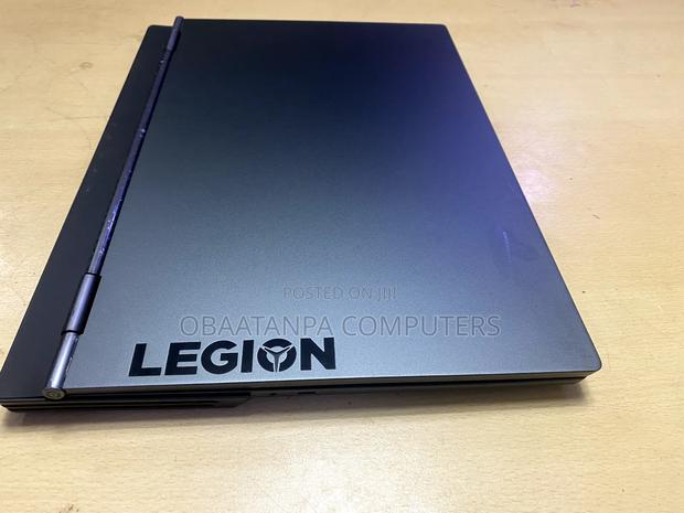 Laptop Lenovo Legion Y740 16GB Intel Core i7 SSD 512GB · Photo 3