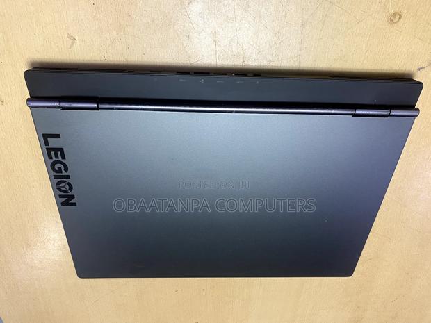 Laptop Lenovo Legion Y740 16GB Intel Core i7 SSD 512GB · Photo 4