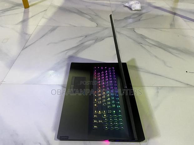 Laptop Lenovo Legion Y740 16GB Intel Core i7 SSD 512GB · Photo 6
