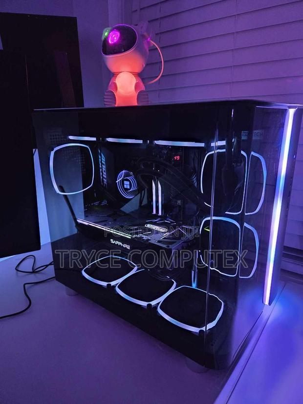 New Desktop Computer Asus 32GB AMD Ryzen 7 SSD 2T · Photo 1
