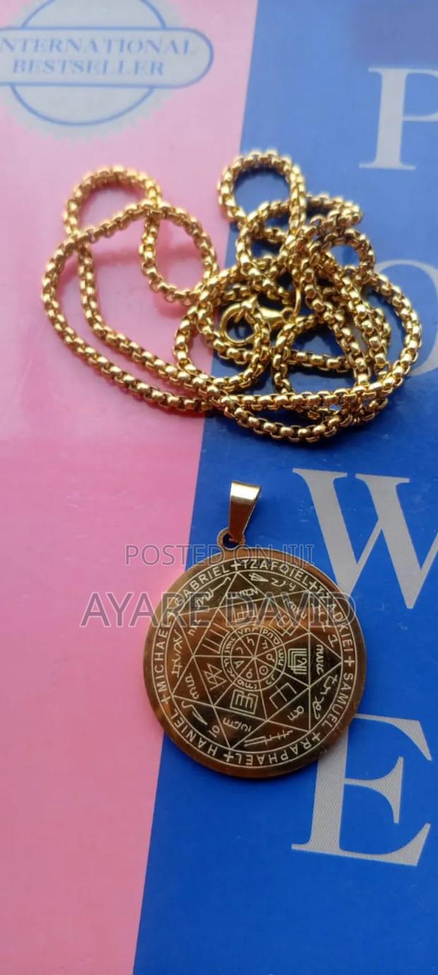 [The 7 Archangels Pendant · Photo 1