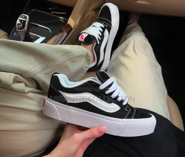 Vans Knu Skool Black/White High Sole · Photo 2