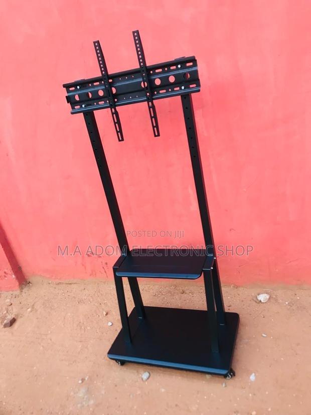 Big Screen Go Anywhere Cart 32"-70" · Photo 1