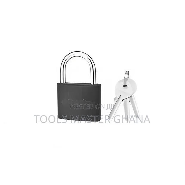 Iron Padlock # Wpd5560 · Photo 1